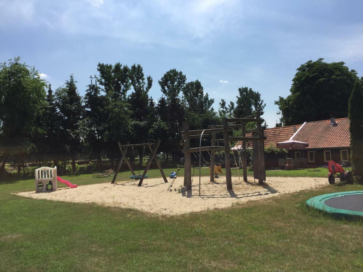 De Heidehoeve Wezep Bagian luar foto